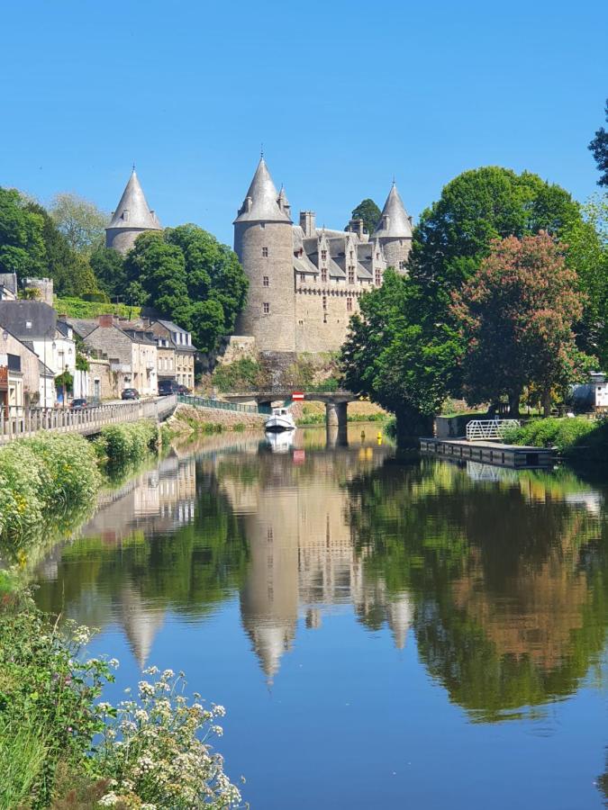 Aux Lits Du Canal Josselin Ngoại thất bức ảnh